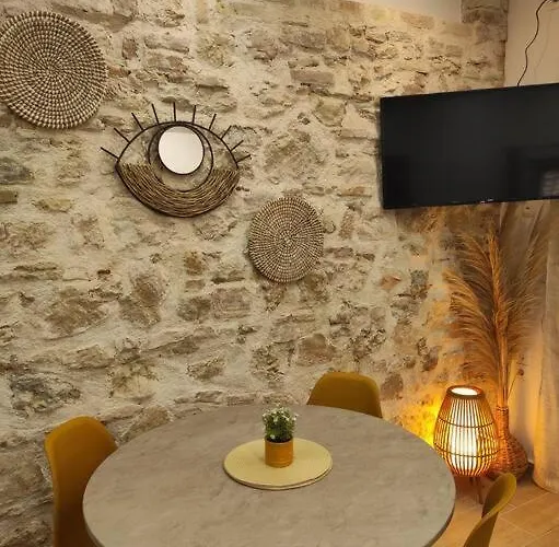 Garitsa Apartment